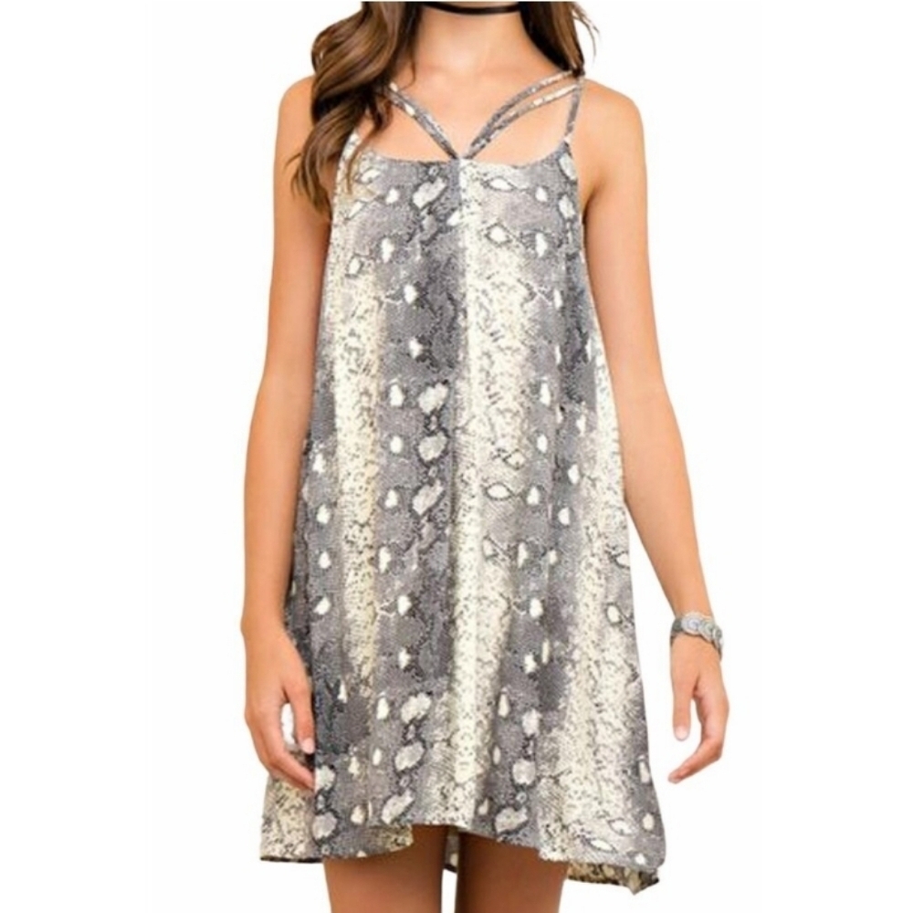 entro grey strappy snake print mini sleeveless shift dress medium